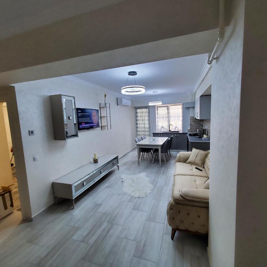 Luxury Apartament Bacovia Bacău Exteriér fotografie
